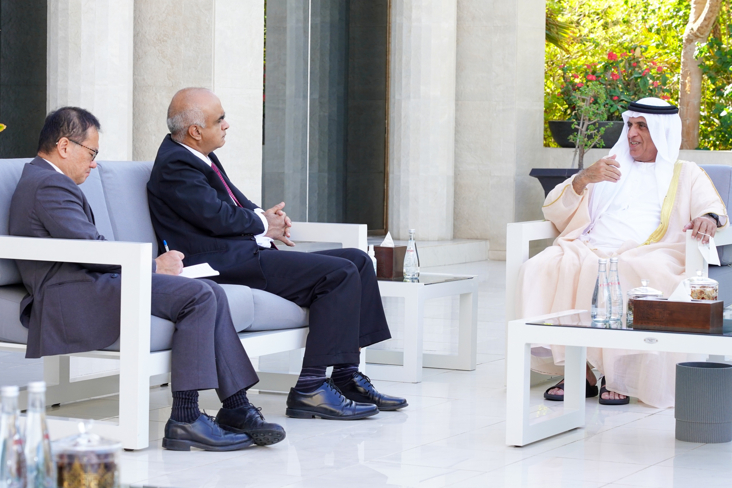 RAK Ruler receives Ambassador of Singapore